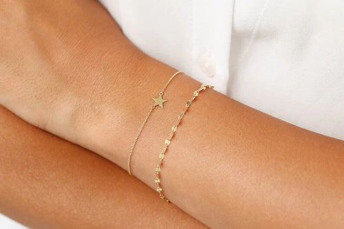 Minimalist Gold Star Bracelet – Elegant Adjustable Chain Bracelet for Women